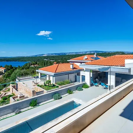 Pharania Villa